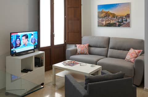 In the heart of Granada with parking
