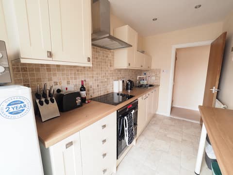 Top Airbnb: Quiet Ninewells apartment in Dundee