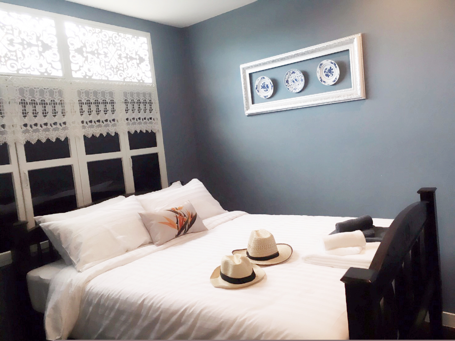 Heritage Shophouse in Yaowaraj, Bkk (room no.4/2)