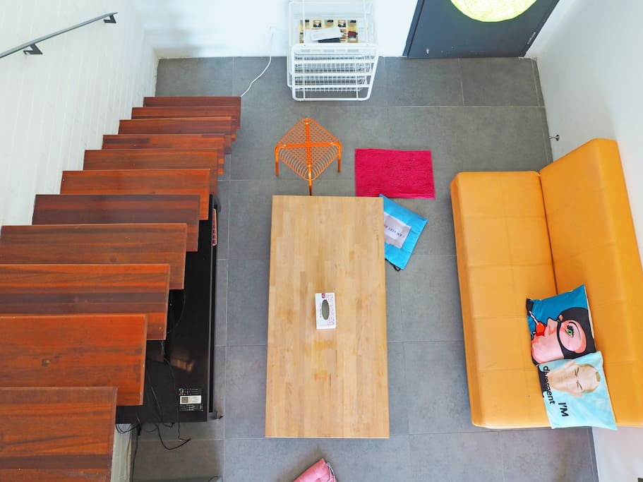a space that you and your family chat with each other, share food, thoughts and laughter