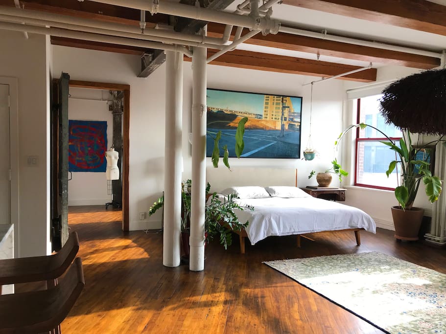 Main Room / Bedroom