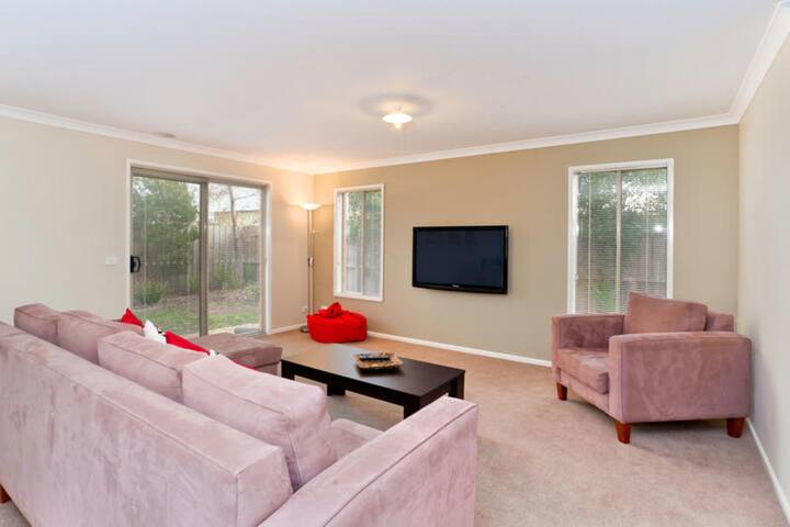 Large family getaway gallery image 3