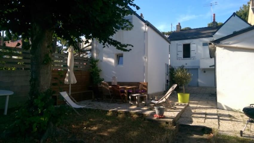 Charming cottage close to the beach