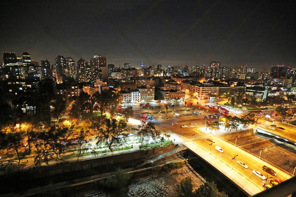 Apartment balcony (17th floor), view Santiago Center, Entel Tower, Forestal Park, Mapocho River and Mercado Central