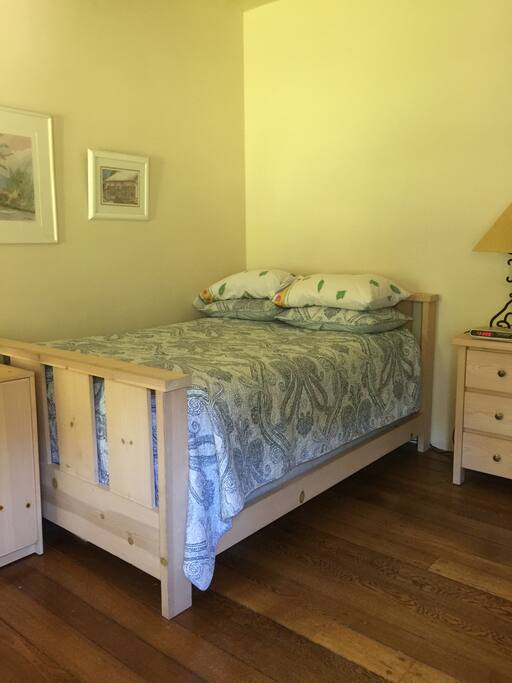 Double Bed