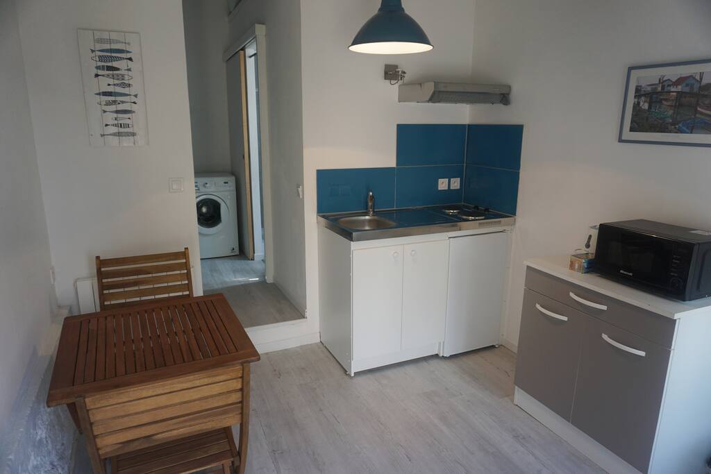 La partie basse avec kitchenette