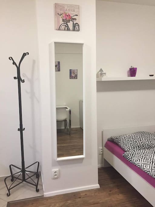 Big mirror is must for ladies