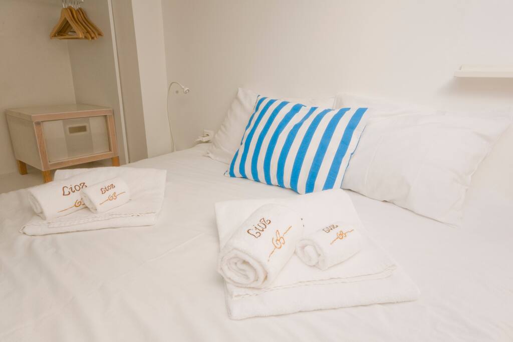 Cama