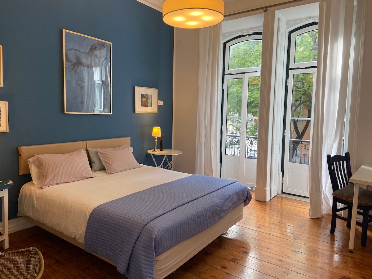 חדר שינה זוגי גדול 