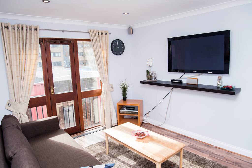 Wi-Fi and TV