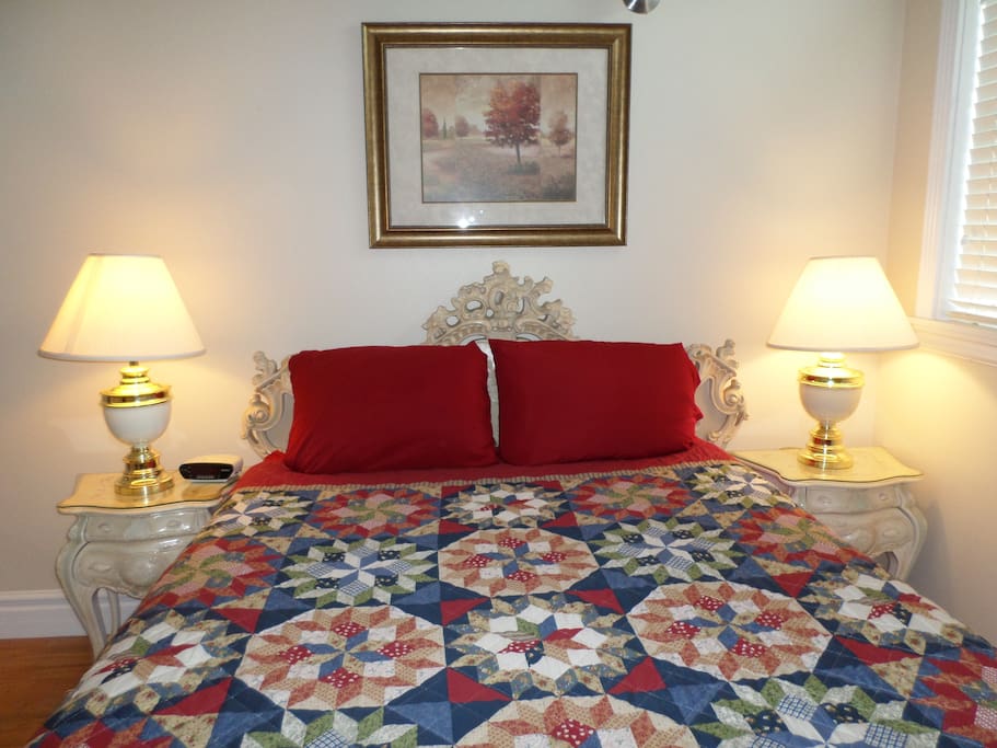 Queen Size Bed in the adjoining room
