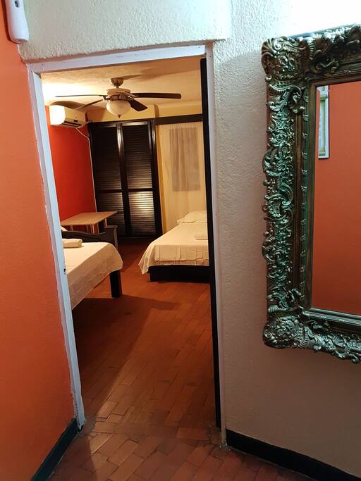 Habitación No. 1 desde afuera