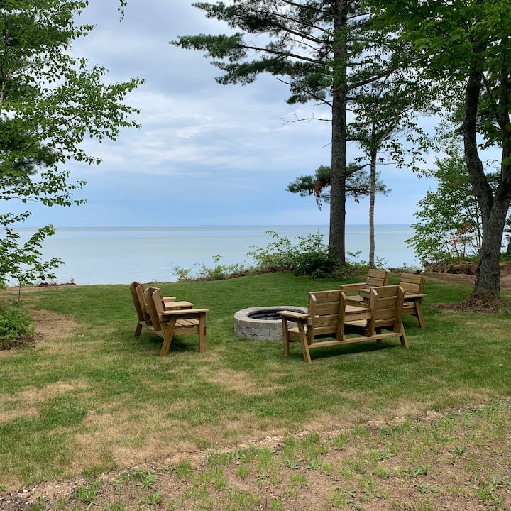 8 Best PetFriendly Cabins Near Tahquamenon Falls, Michigan Updated