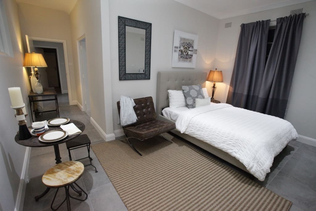 Queen bed