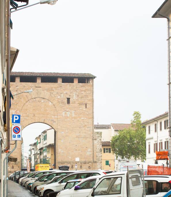 50m metri da porta san frediano ma non ztl