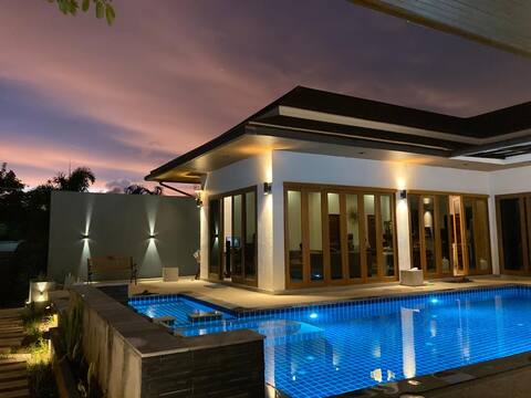 Banburi Five-Bedroom Pool Villa