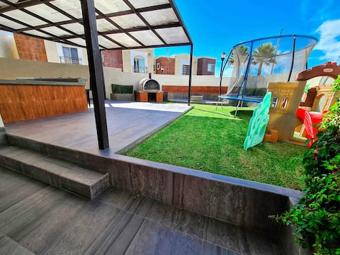 Family friendly-Safe Gated Community-Self Check in