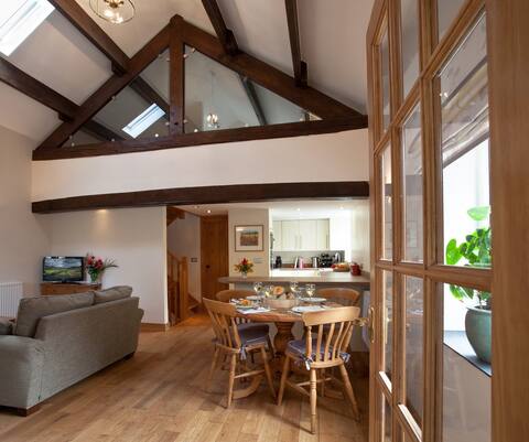 The Smithy Cottage, English Lakes