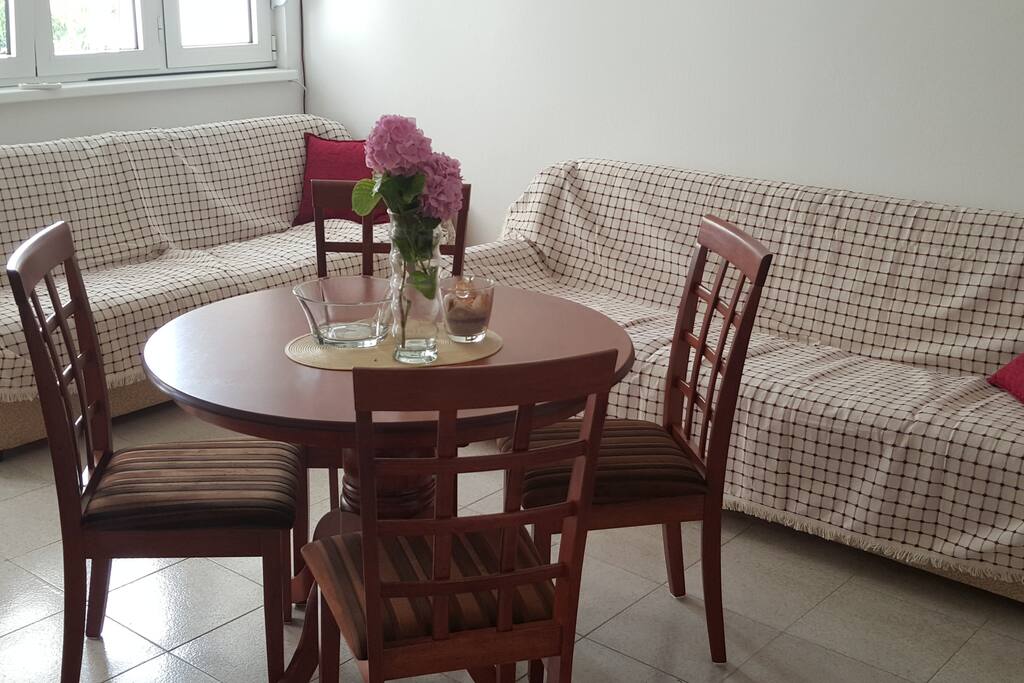 Studio with 2 sofa beds, kitchen and bathroom