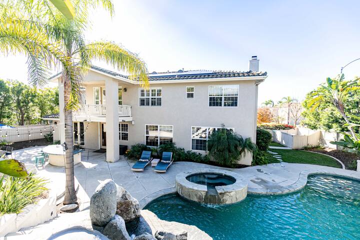 Luxurious Home w/Hot Tub & Pool + Water Slide gallery image 5