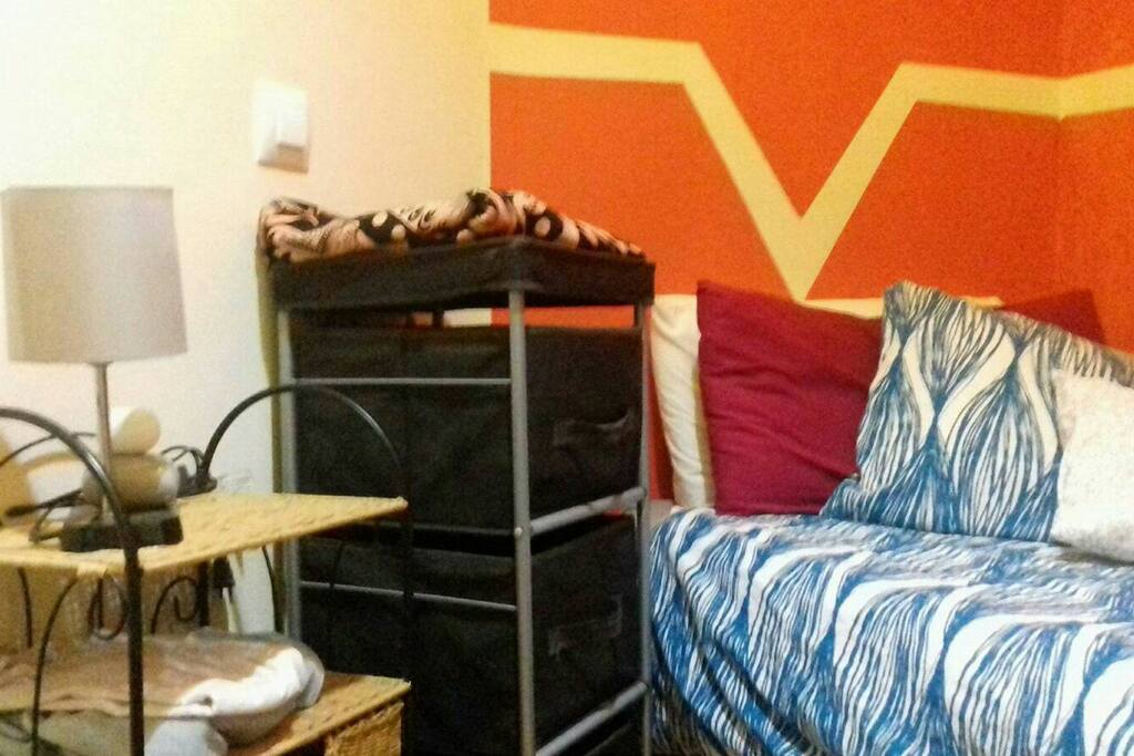 habitación individual, para descansar