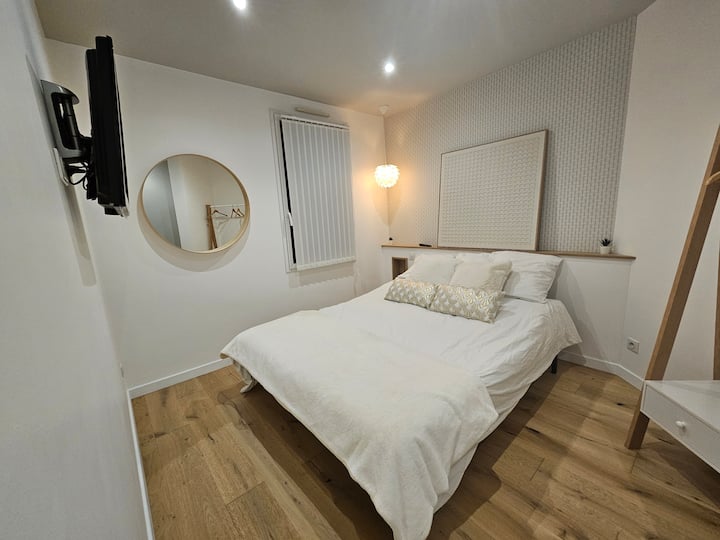 Master suite na kitanda 160cm na TV 