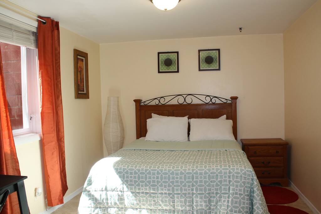 private room - comfortable sturdy bed
