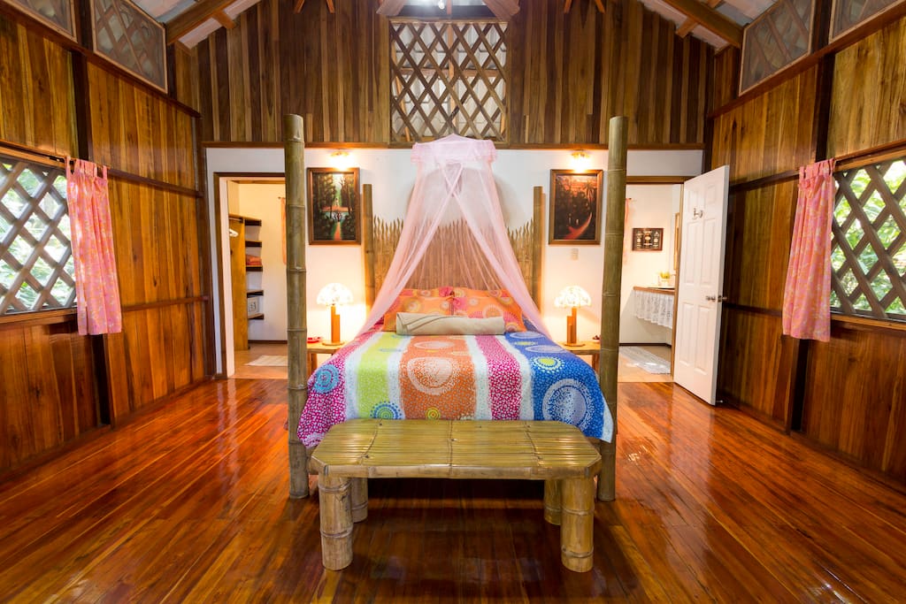 Spacious Bungalows with in room safe