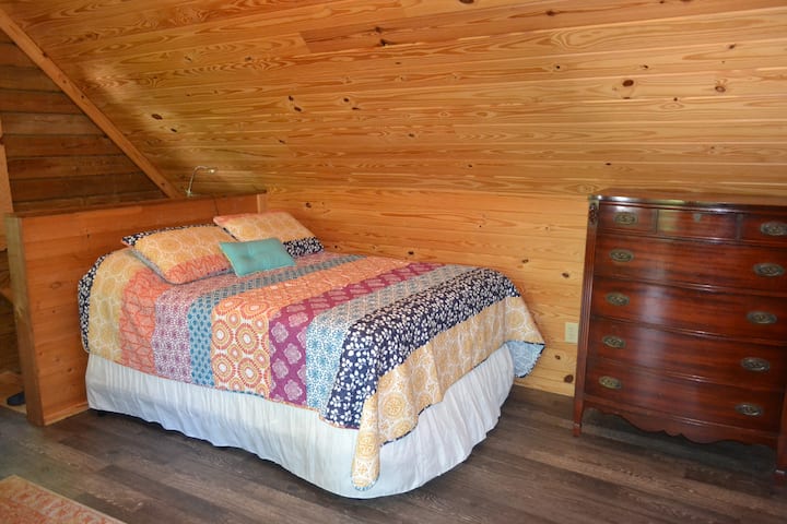 Bed 1 in loft bedroom