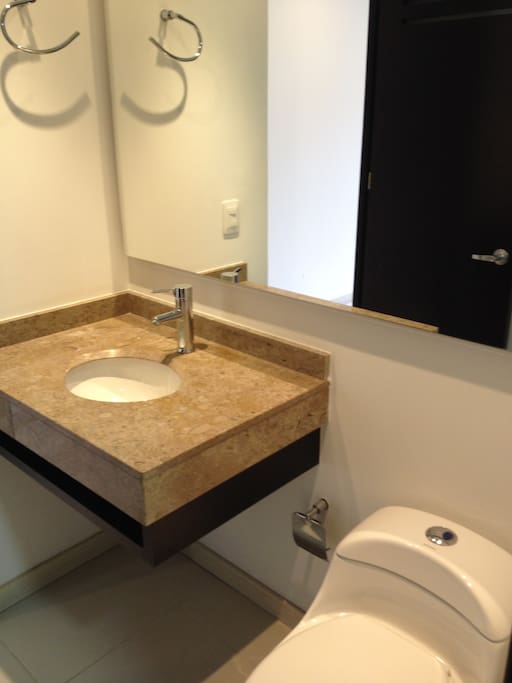 Baño Auxiliar