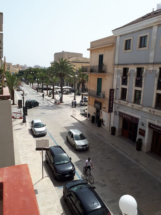 Vista corso-piazza