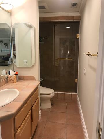 San Francisco Bay Views gallery image 5