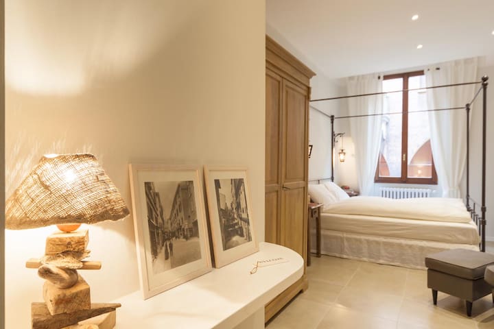 A casa di zoe | in the heart of BO