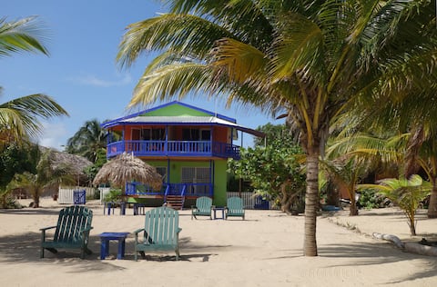 Beach Apt. 2 bed 2 bath - Cocoplum Apt AJ Palms