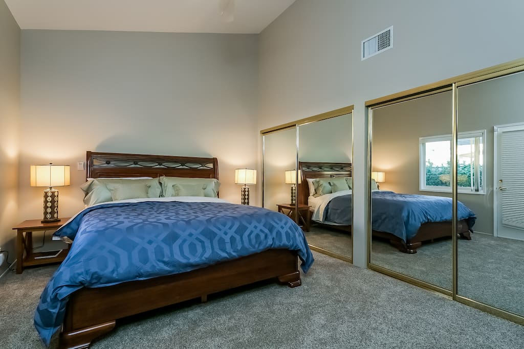 Bedroom 2 with Flat Screen TV