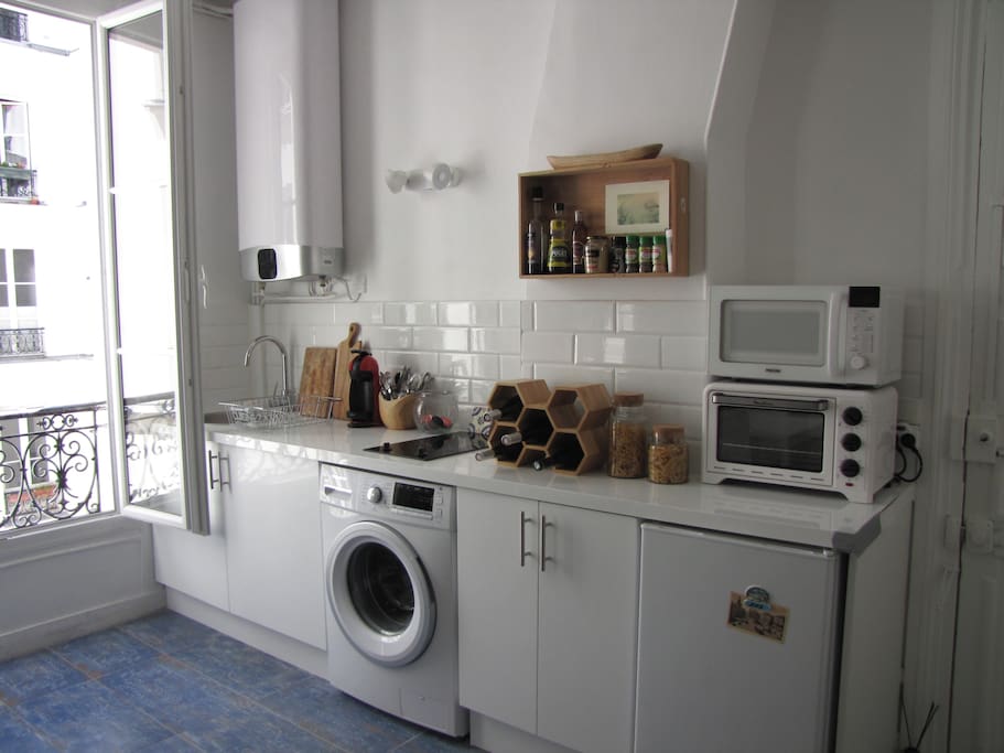 Open kitchen