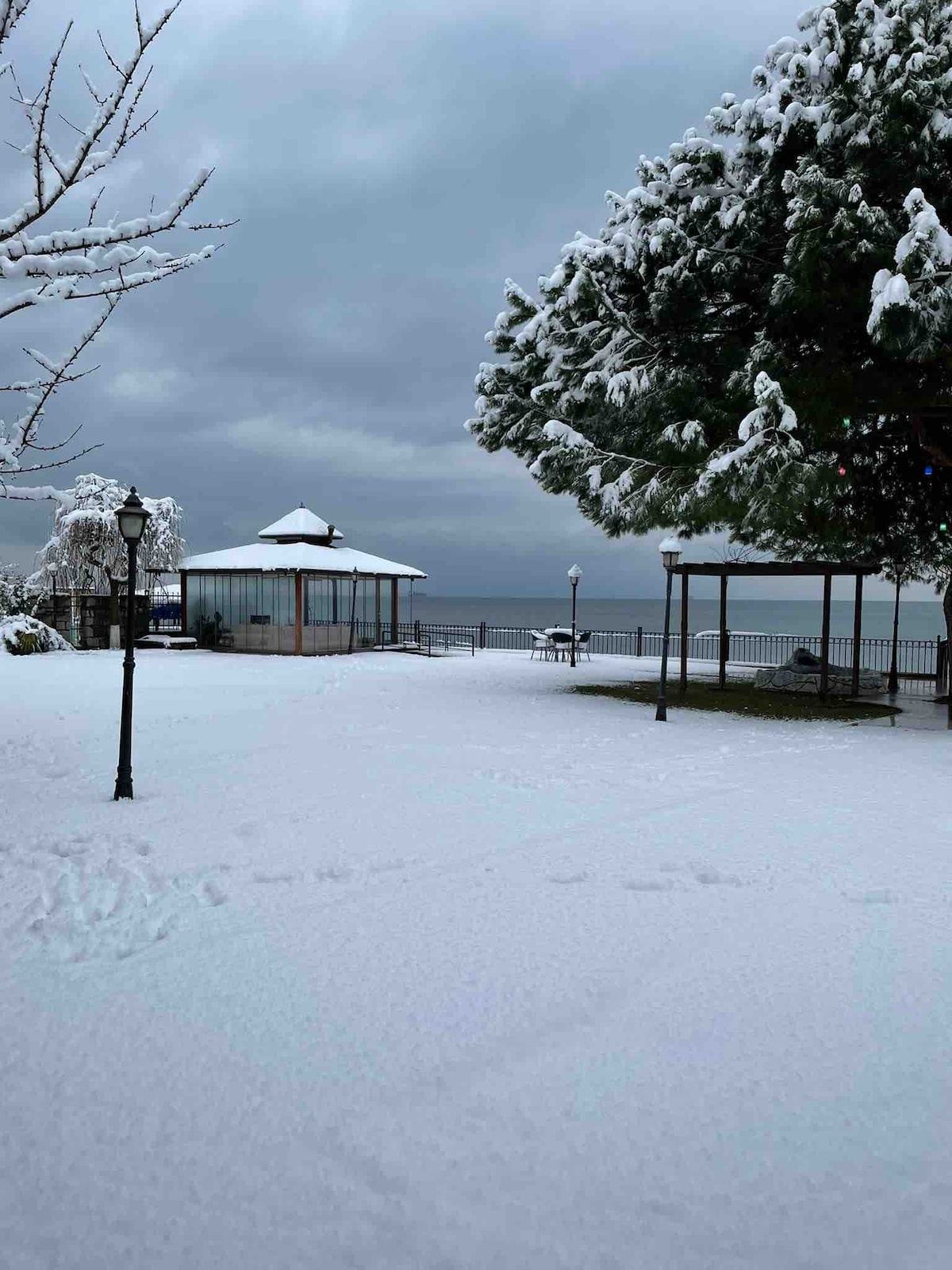 Denize Sıfır Muhteşem Manzaralı Tatil Villası