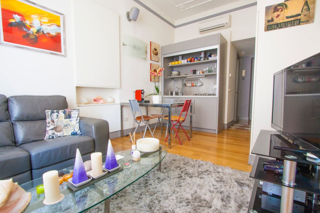 Living room / kitchen opened