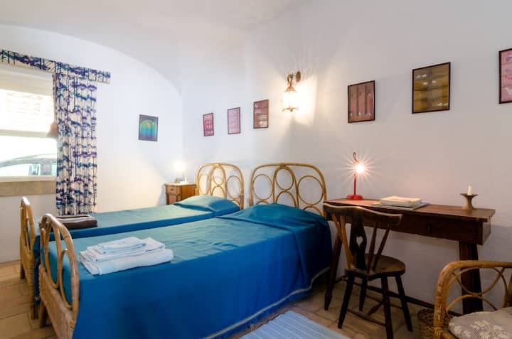 The West-Wing Suite Bedroom