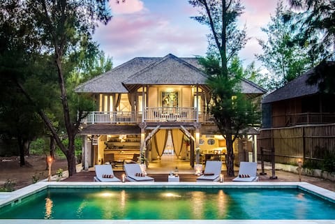 Coral Flora Villa Beach Front, Gili Trawangan