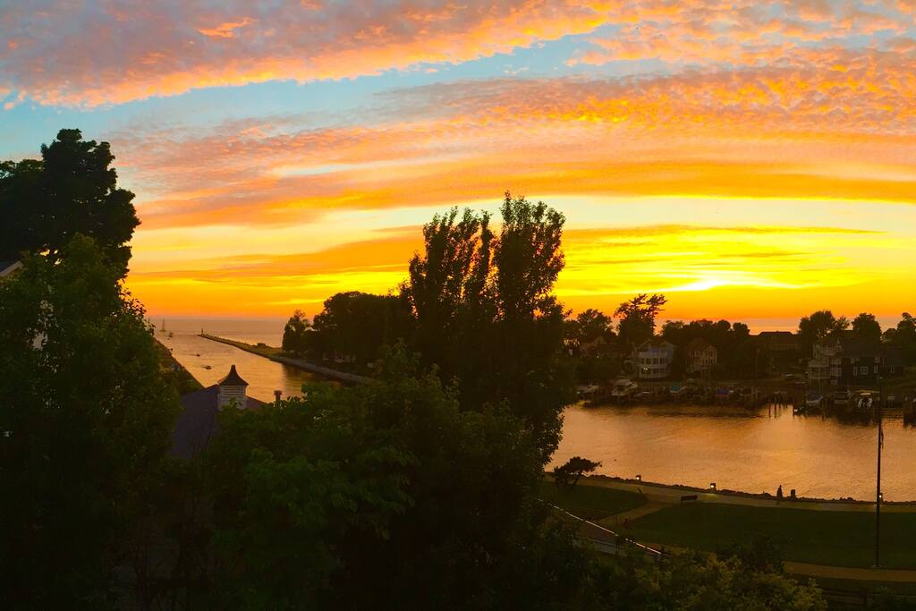 Amazing sunset from third level!