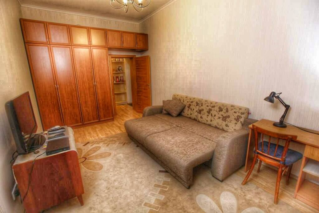 main room/гостиная