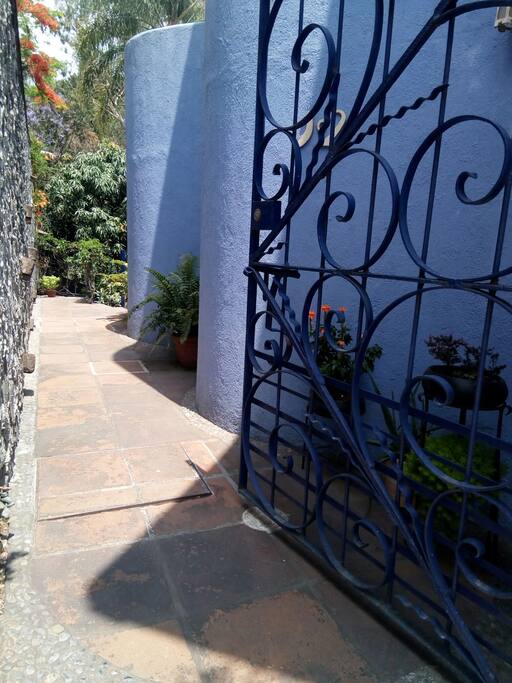 PASILLO AL PARAÍSO
