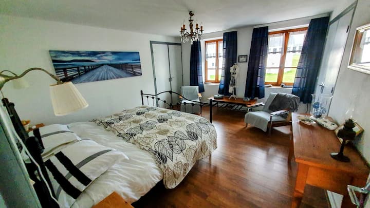 Bedroom 1. Bed 180x200