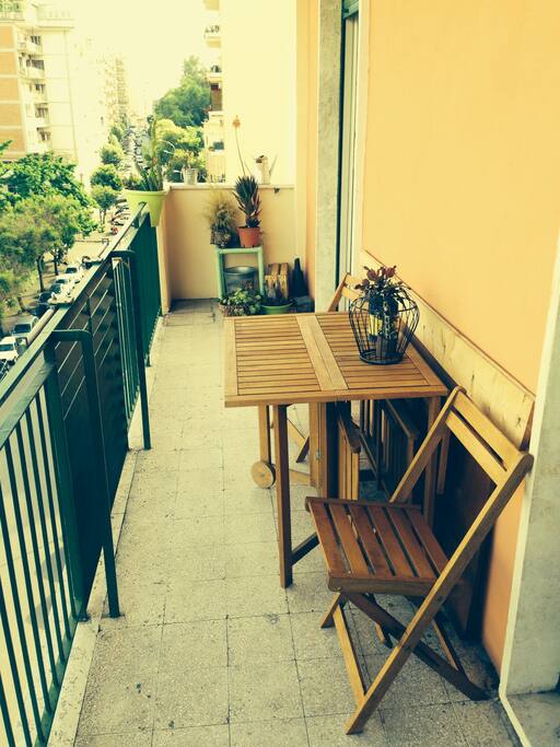 balcony