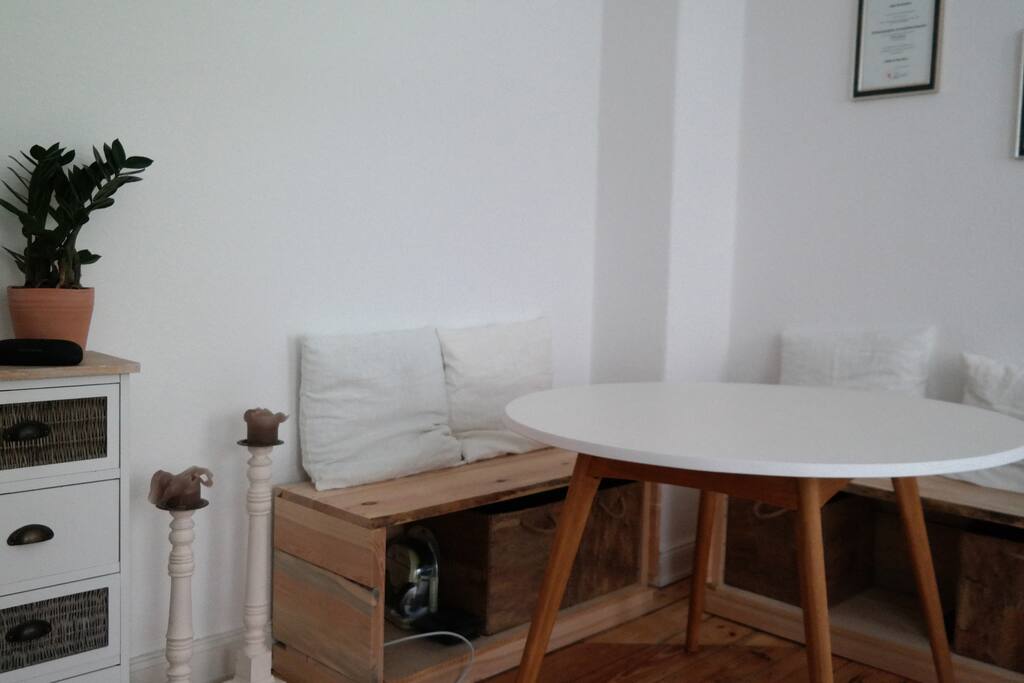 Essecke im Wohnzimmer