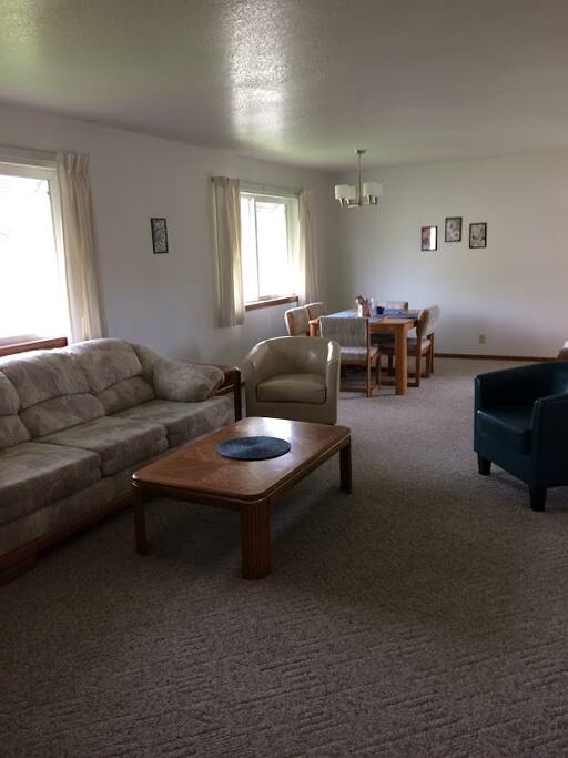 living dining area