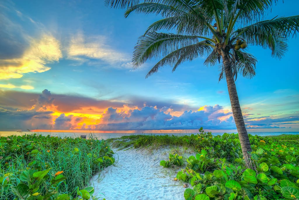 Great sunsets at Delrays gorgeous beaches.