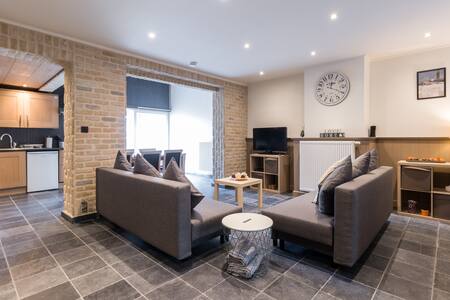 Spacious Appartment aan damse vaart @ brugge