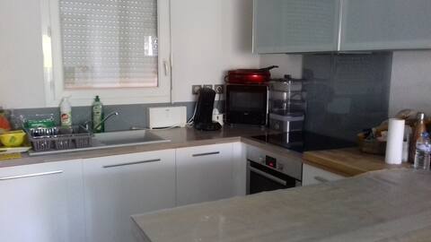 Popular Airbnb listing: Charming 2-room apartment with pool close to the sea in Mauguio
